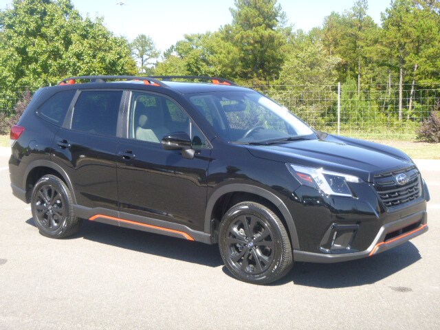 2024 Subaru Forester Sport photo 2