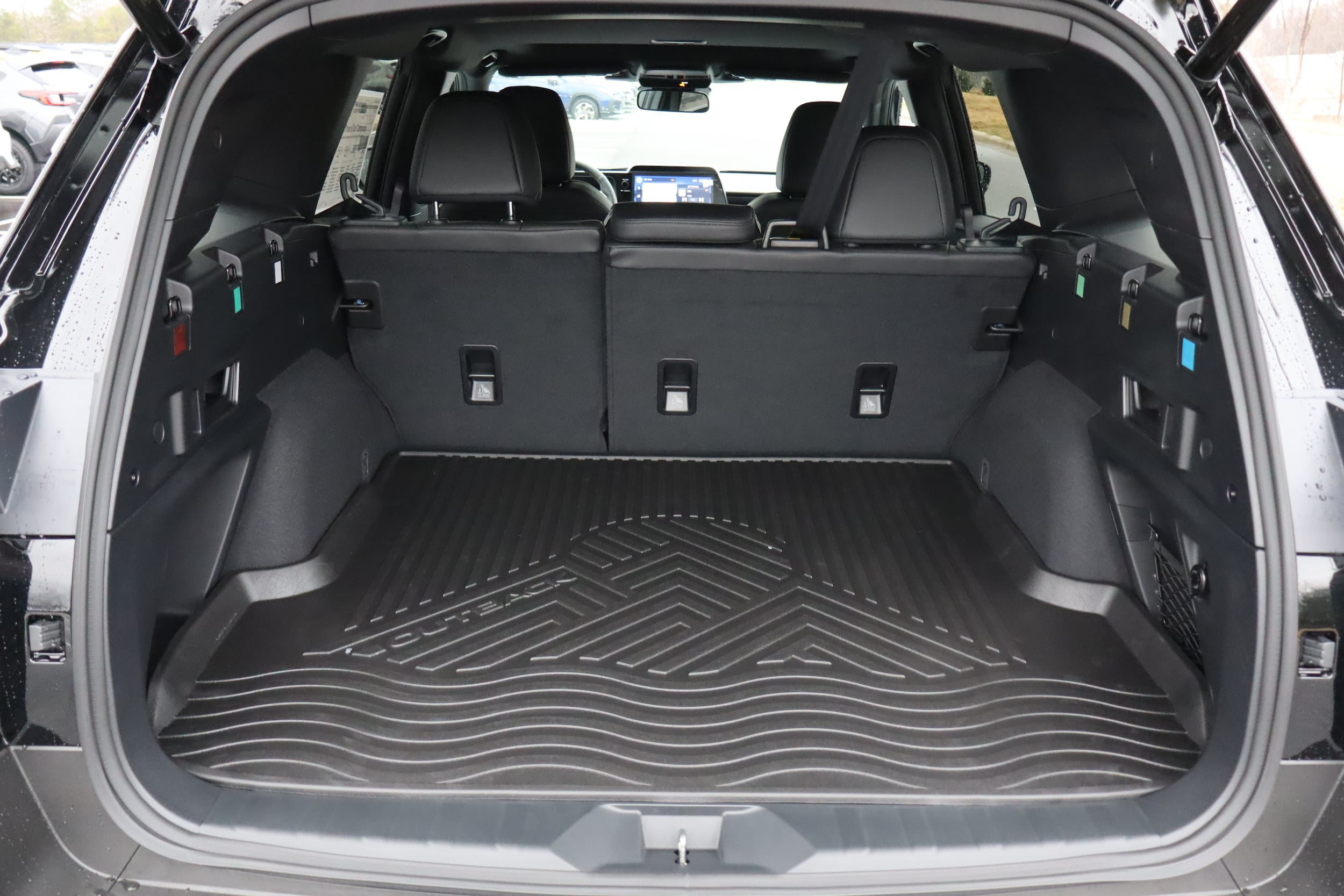 2026 Subaru Outback Premium - Photo 19