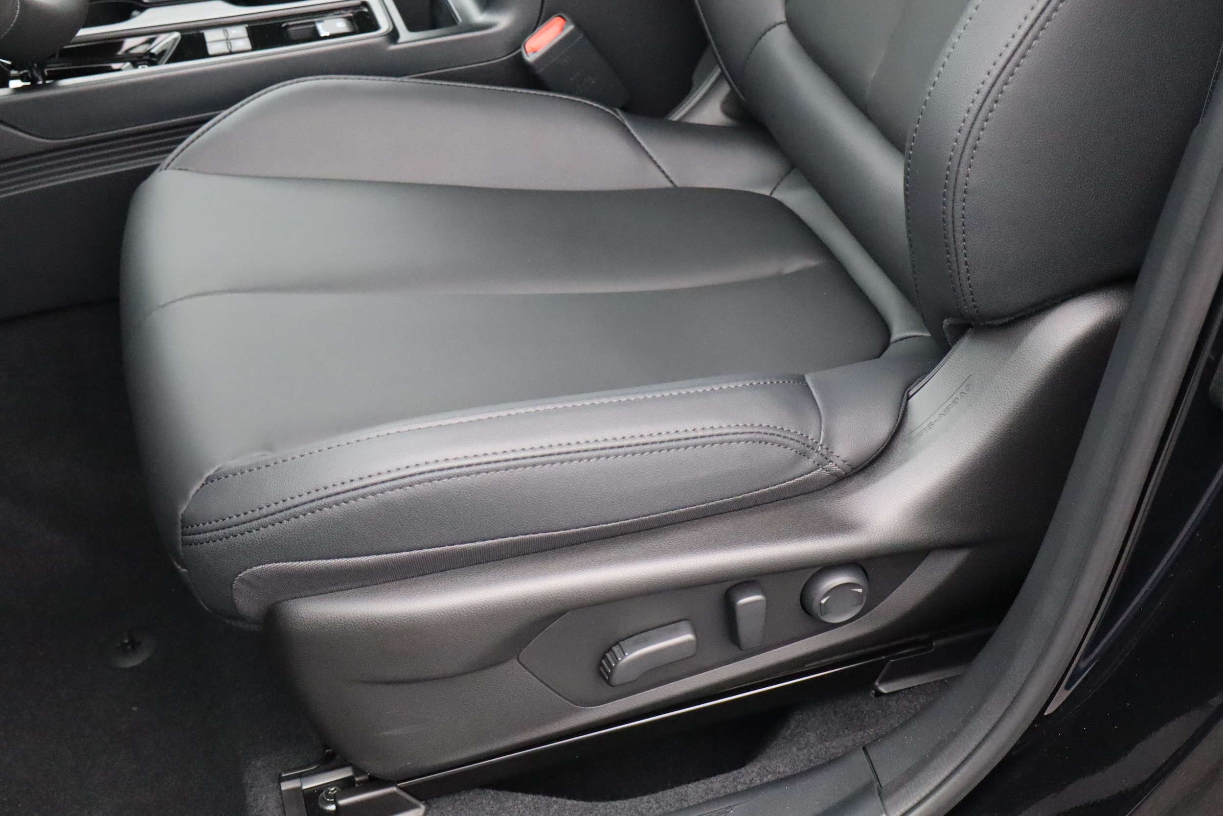 2026 Subaru Outback Premium - Photo 10