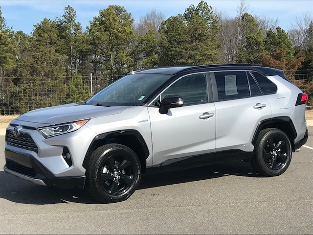 2020 Toyota RAV4 XSE