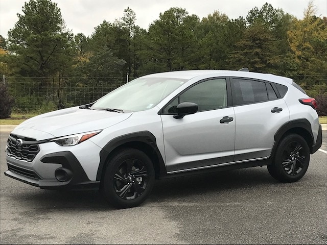 2024 Subaru Crosstrek Base's photo