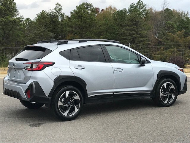 2024 Subaru Crosstrek Limited photo 2