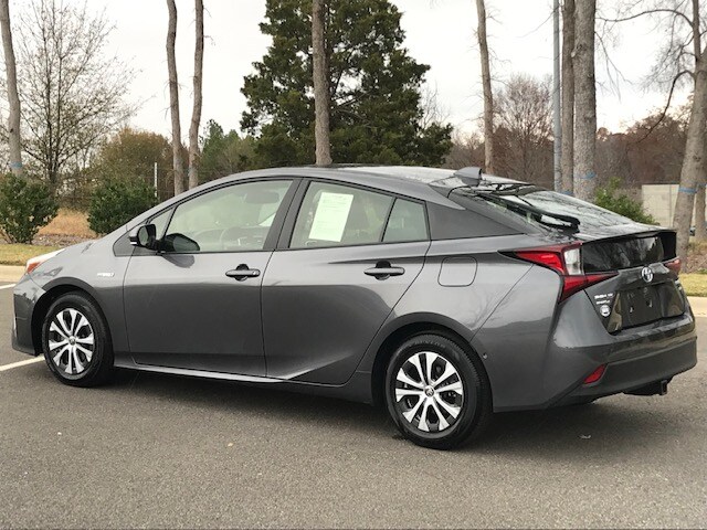 2022 Toyota Prius XLE AWD-e photo 4