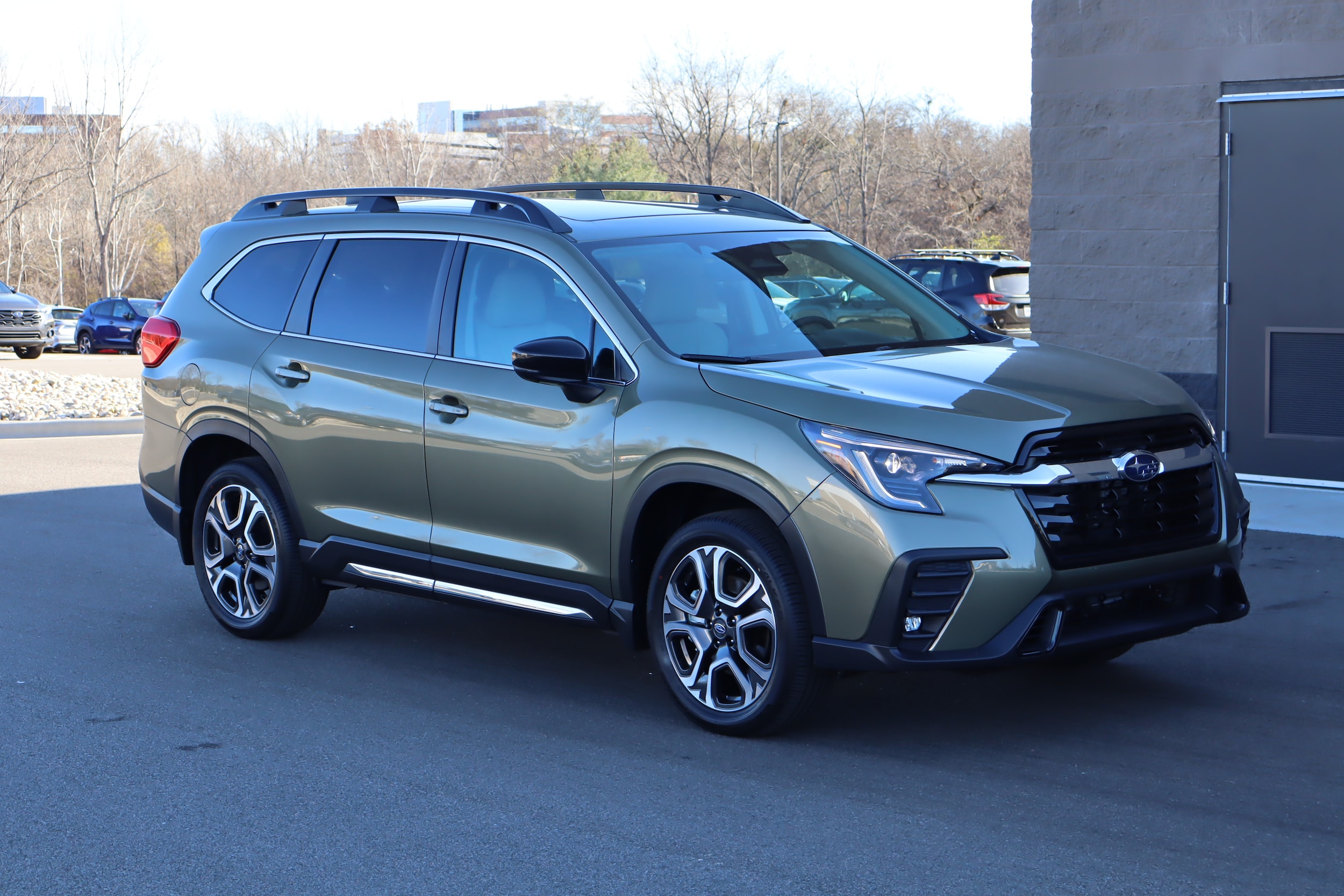 2026 Subaru Ascent Limited's photo