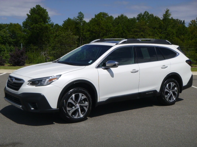 2022 Subaru Outback Touring