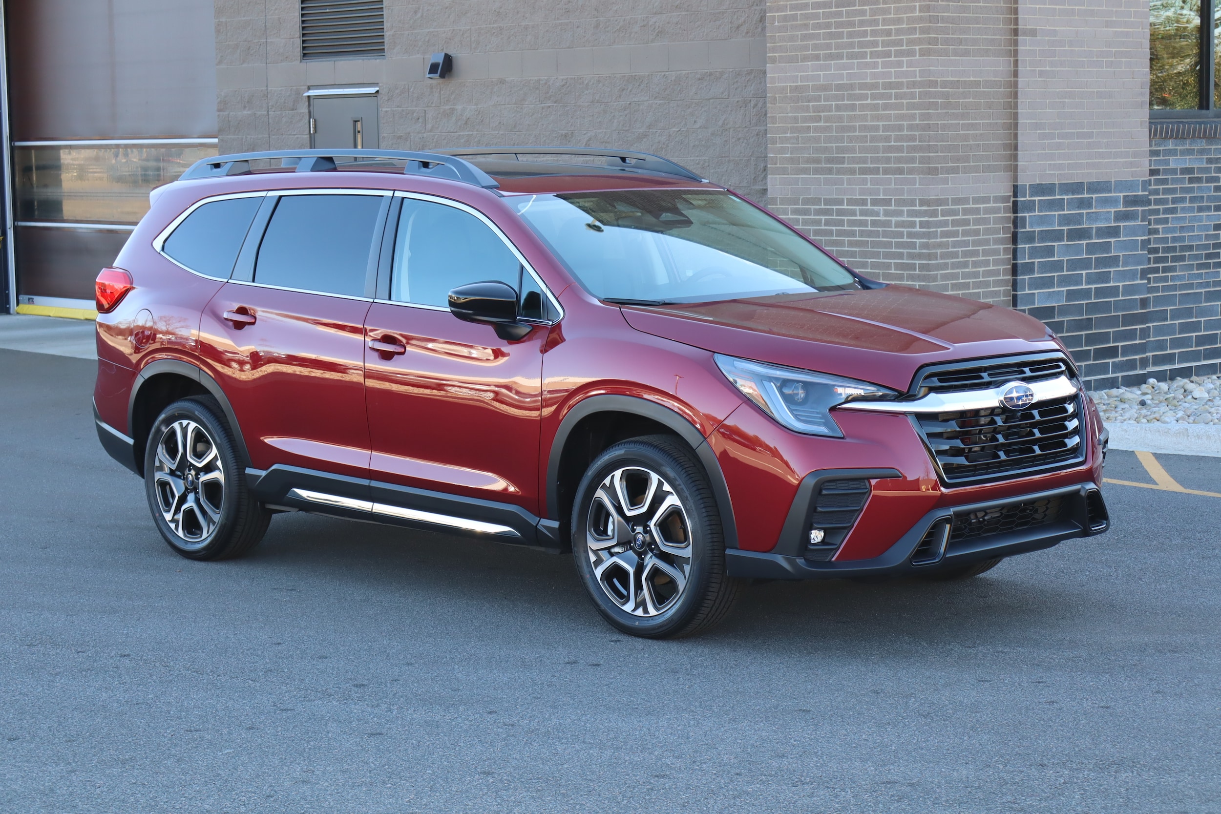 2026 Subaru Ascent Limited's photo