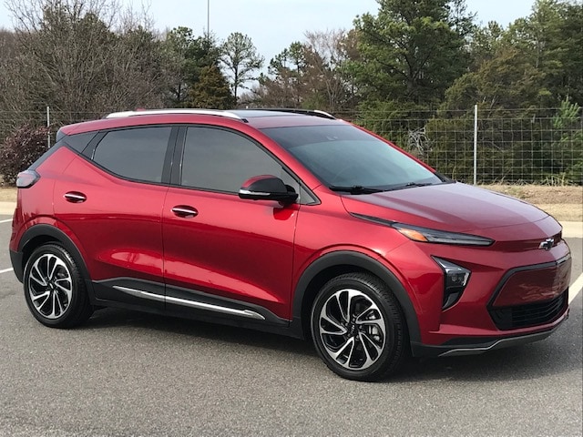 Used 2023 Chevrolet Bolt EUV Premier with VIN 1G1FZ6S07P4111009 for sale in Pineville, NC