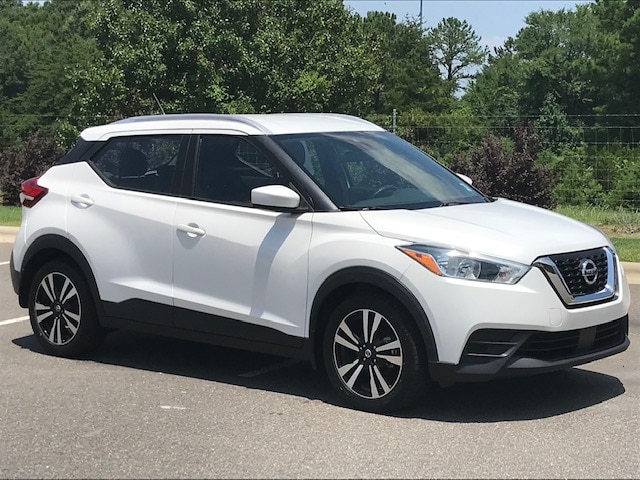 Used 2020 Nissan Kicks SV with VIN 3N1CP5CV7LL502673 for sale in Pineville, NC