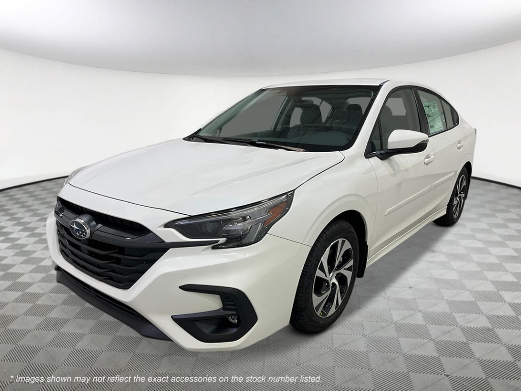 2025 Subaru Legacy Premium's photo