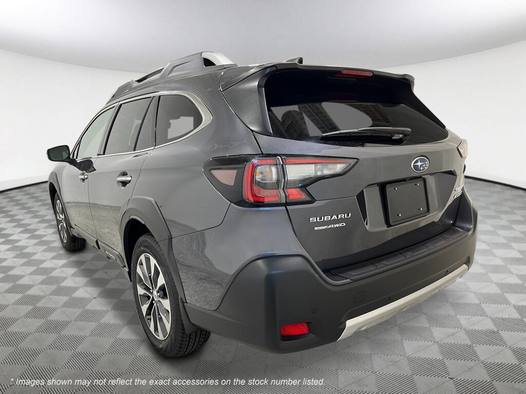 2025 Subaru Outback Touring XT photo 2