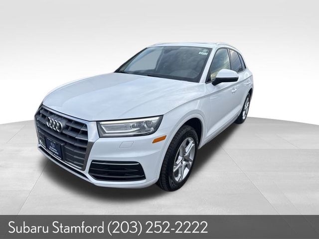 2018 Audi Q5 Premium's photo