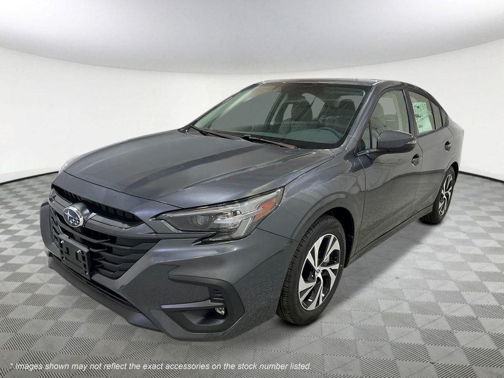 2025 Subaru Legacy Premium's photo