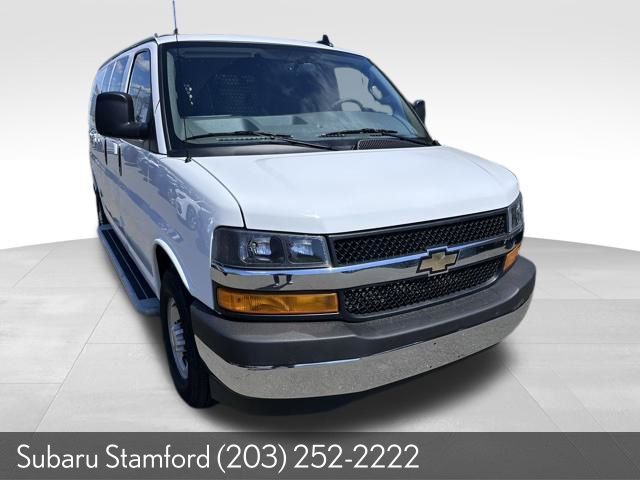 2024 Chevrolet Express 2500 Work Van HD's photo