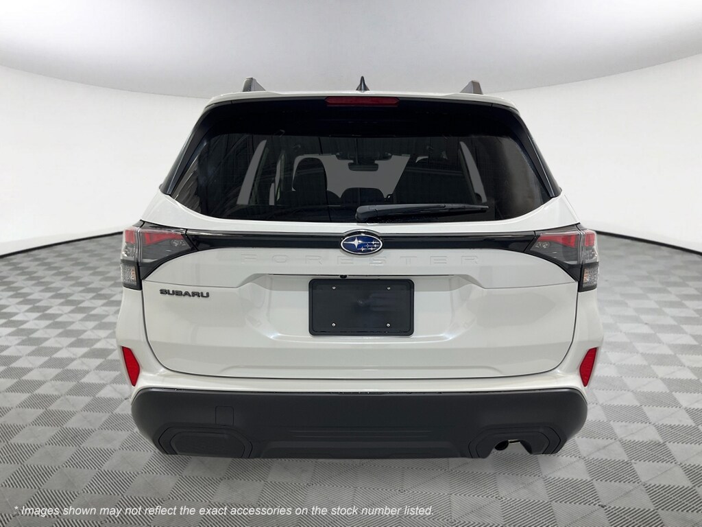 2025 Subaru Forester Premium photo 3