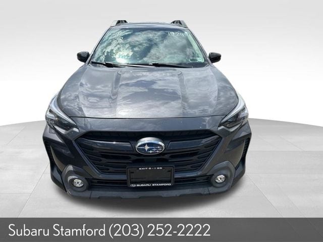 2023 Subaru Outback Onyx Edition's photo