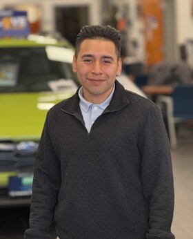 Staff member Henry Lopez from ee64029351ce