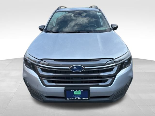 2025 Subaru Forester Limited Base photo 2