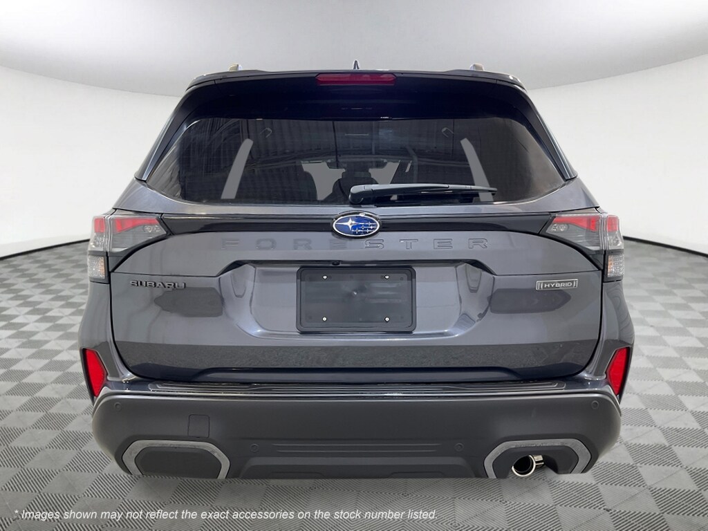 2025 Subaru Forester Limited photo 3