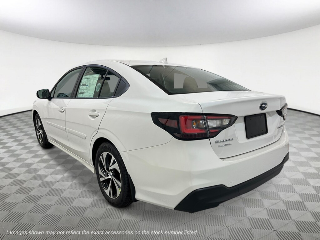 2025 Subaru Legacy Premium photo 3