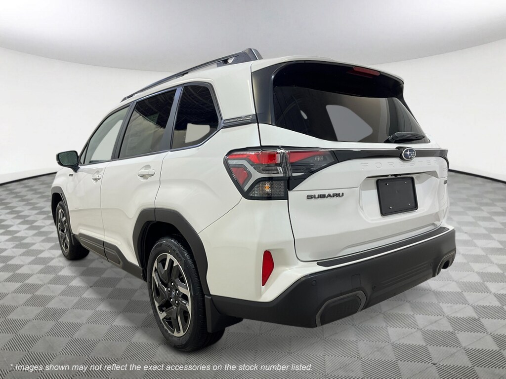2025 Subaru Forester Limited photo 3