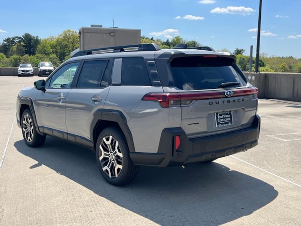 New 2026 Subaru Outback Touring XT SUV