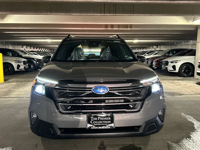 2026 Subaru Forester Premium - Photo 6
