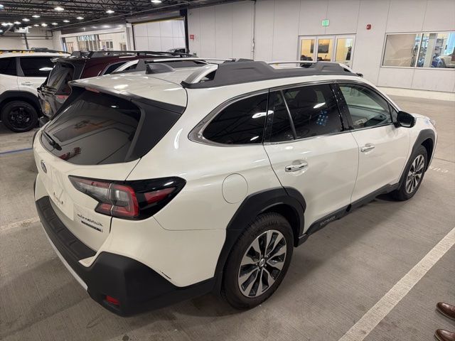 2023 Subaru Outback Touring XT's photo