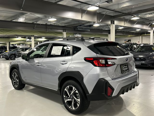 2025 Subaru Crosstrek Premium photo 2