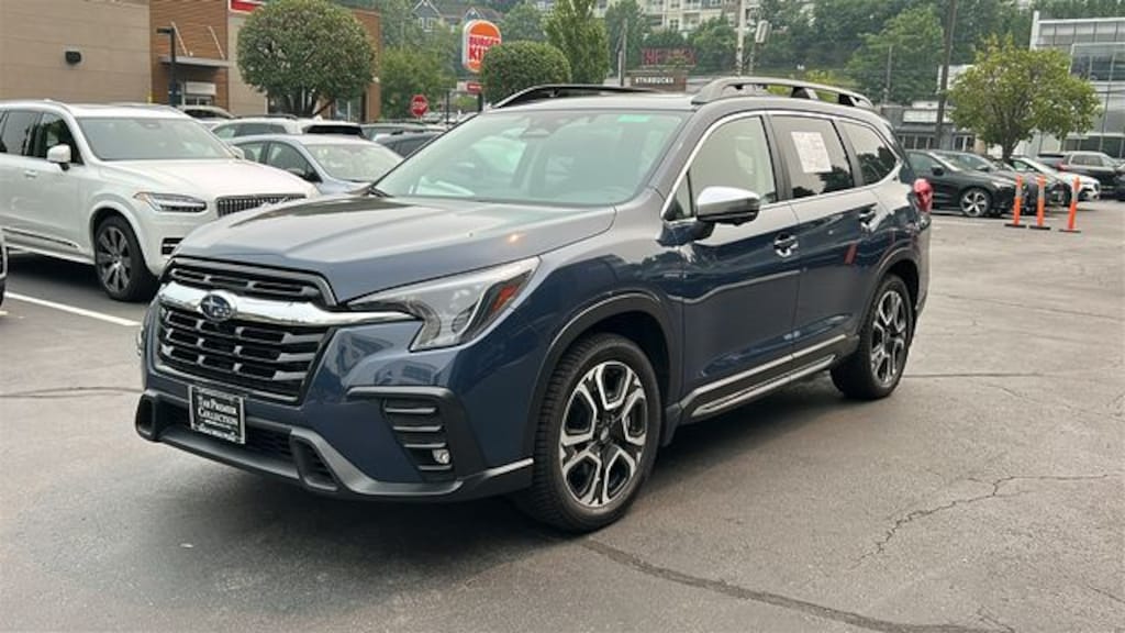 Used 2023 Subaru Ascent Limited 7-Passenger SUV