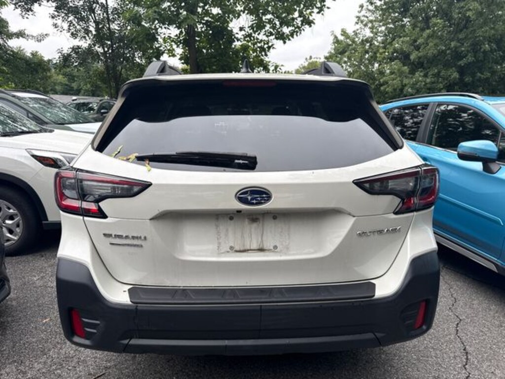 Used 2021 Subaru Outback Premium SUV