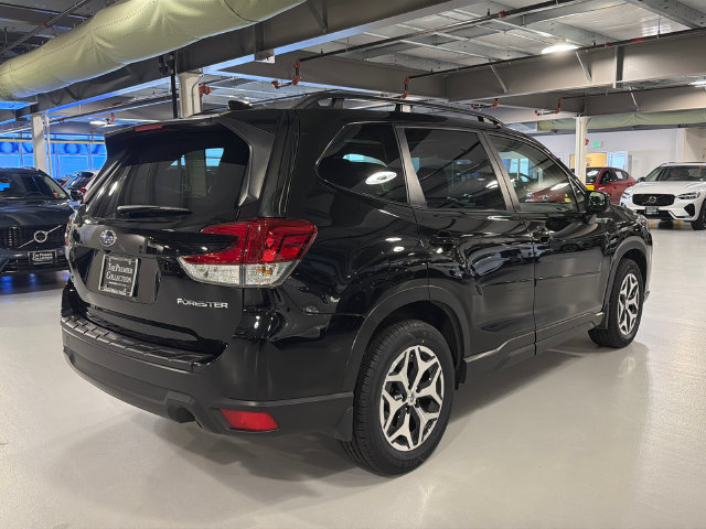 Used 2024 Subaru Forester Premium SUV