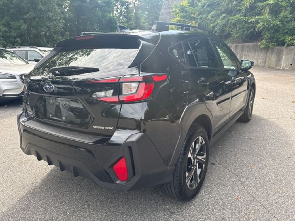 Used 2024 Subaru Crosstrek Premium SUV
