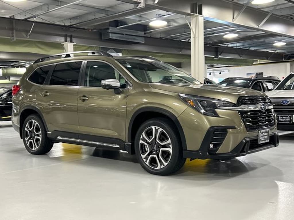 Used 2023 Subaru Ascent Limited 7-Passenger SUV