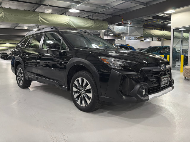 Used 2023 Subaru Outback Limited SUV