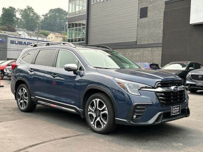2023 Subaru Ascent Limited 7-Passenger SUV