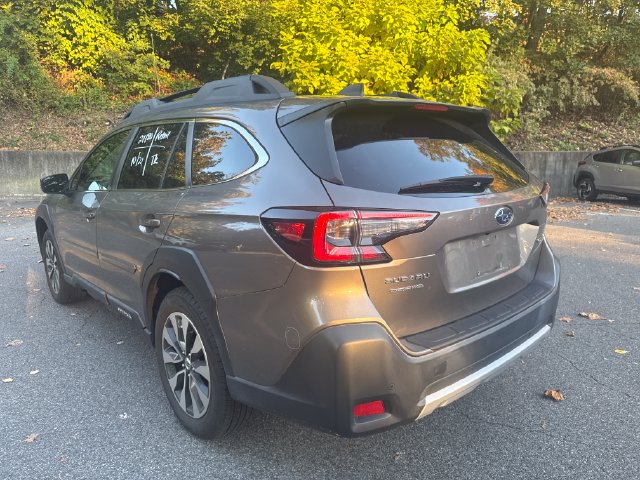 Used 2024 Subaru Outback Limited SUV