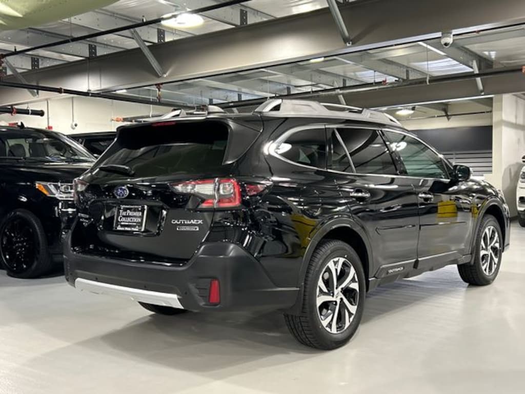 Used 2022 Subaru Outback Touring SUV
