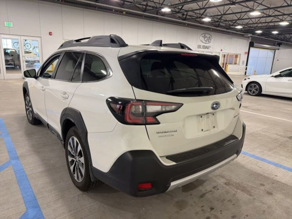 Used 2023 Subaru Outback Limited SUV