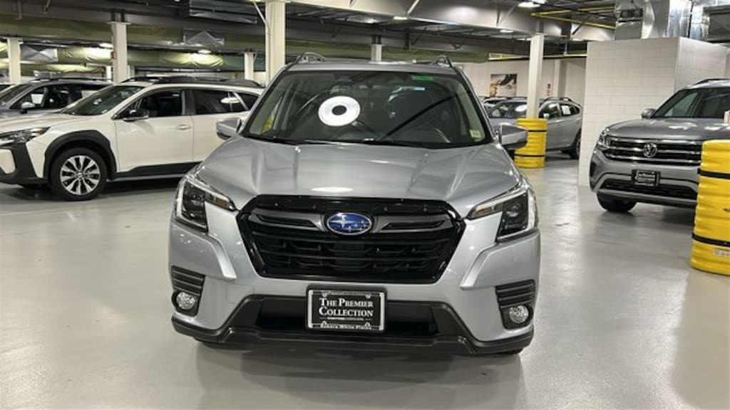 Used 2023 Subaru Forester Limited SUV