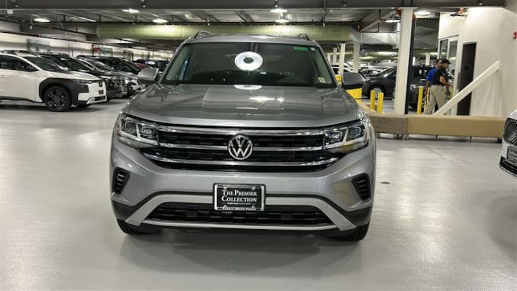 Used 2022 Volkswagen Atlas 2.0T SE w/Technology SUV