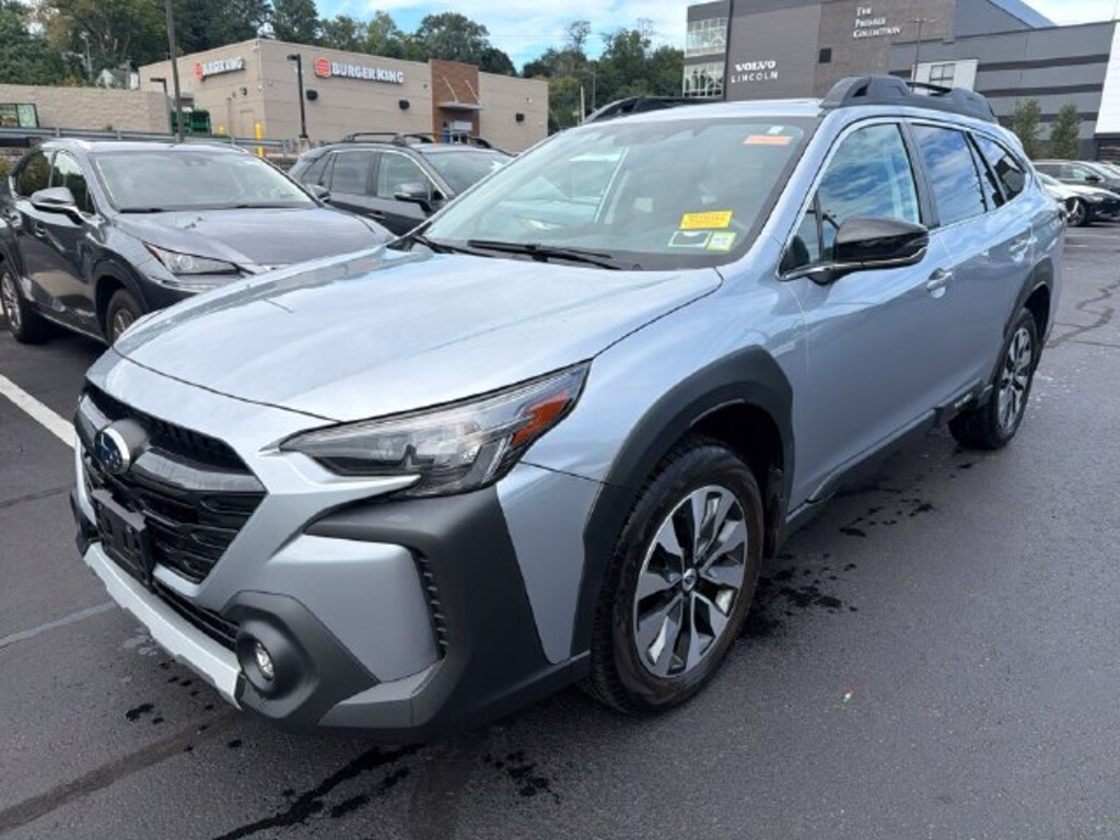 Used 2023 Subaru Outback Limited SUV