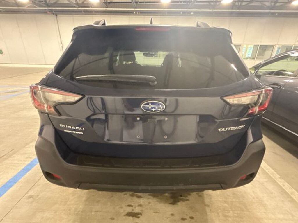 Used 2024 Subaru Outback Premium SUV