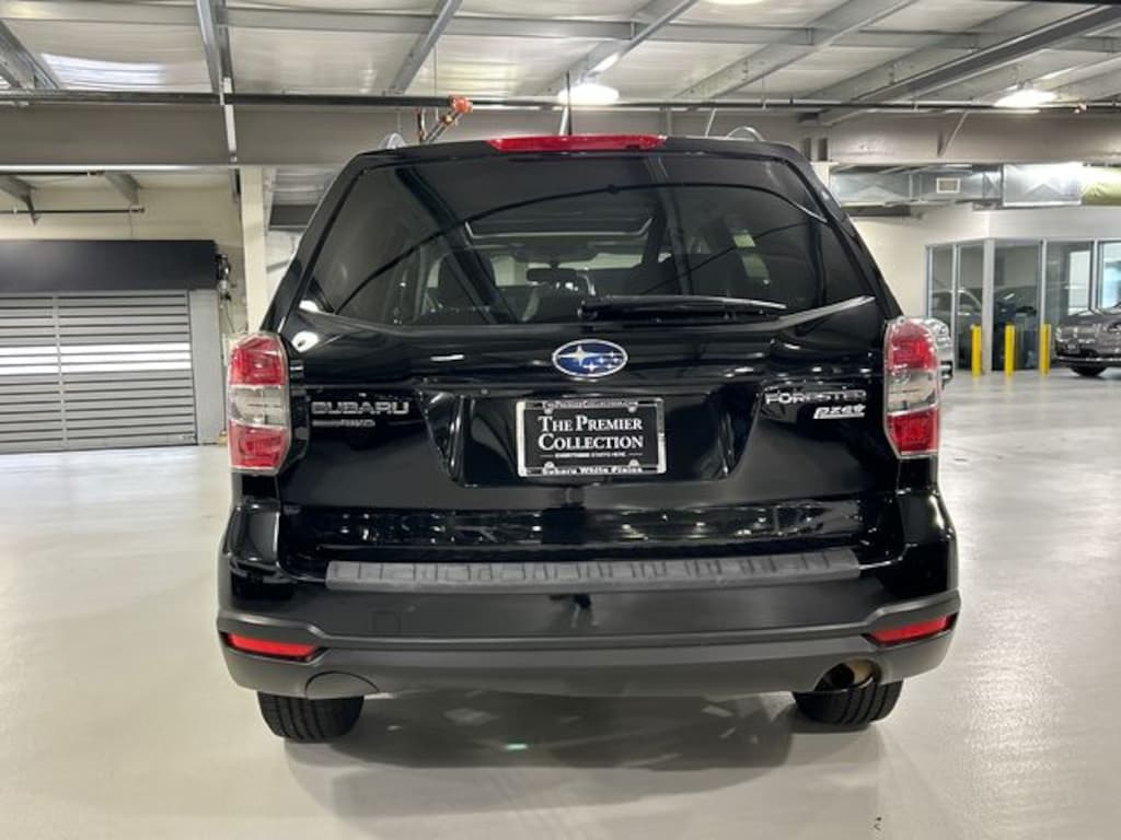 Used 2015 Subaru Forester 2.5i Premium (CVT) SUV