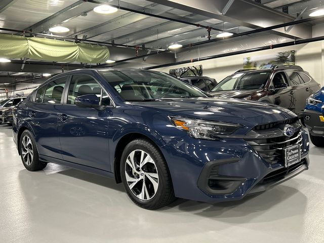 2025 Subaru Legacy Sedan 