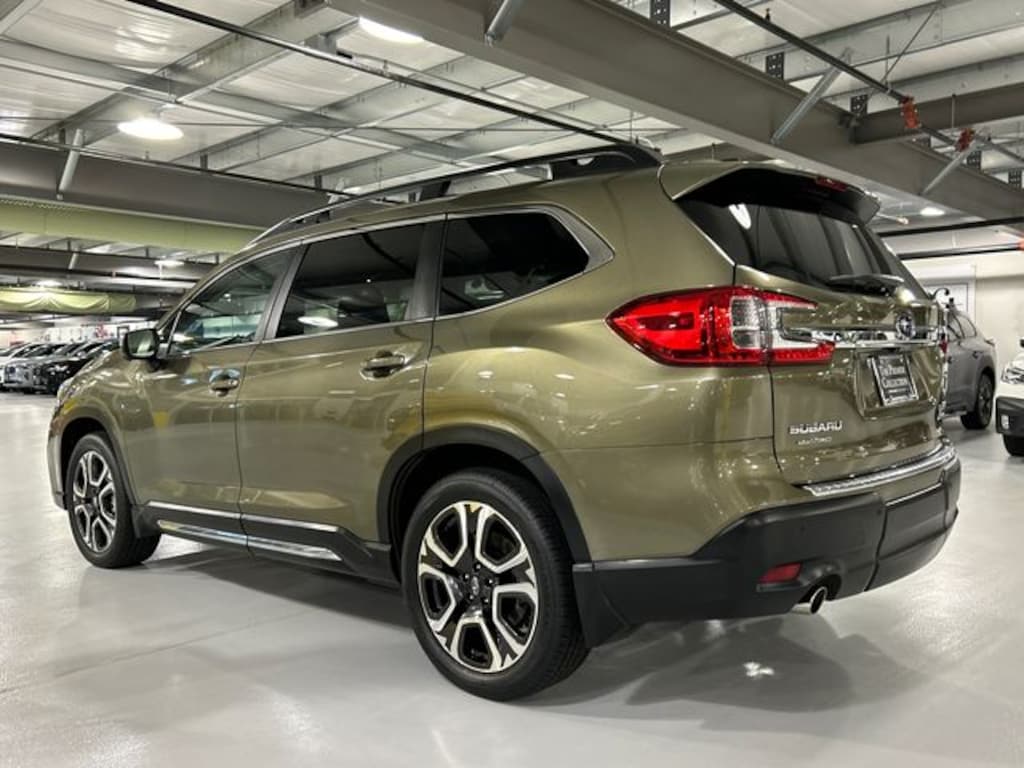 Used 2023 Subaru Ascent Limited 7-Passenger SUV