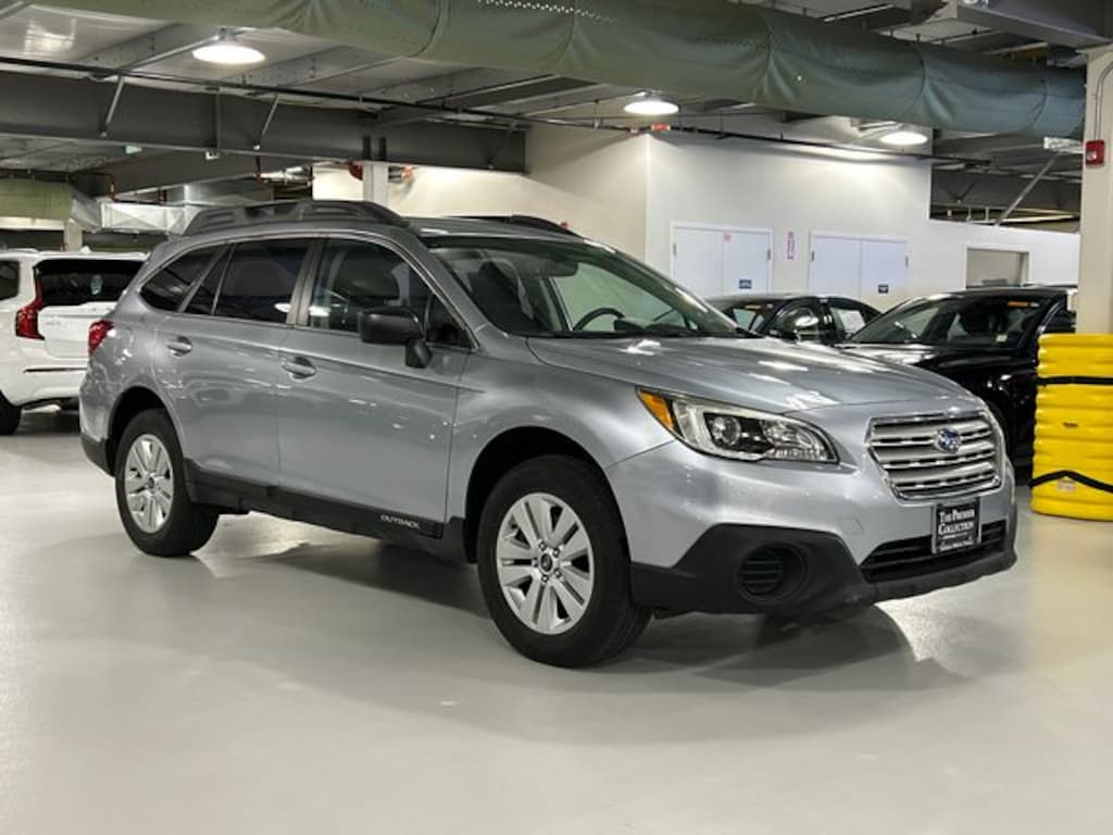 Used 2017 Subaru Outback 2.5i SUV