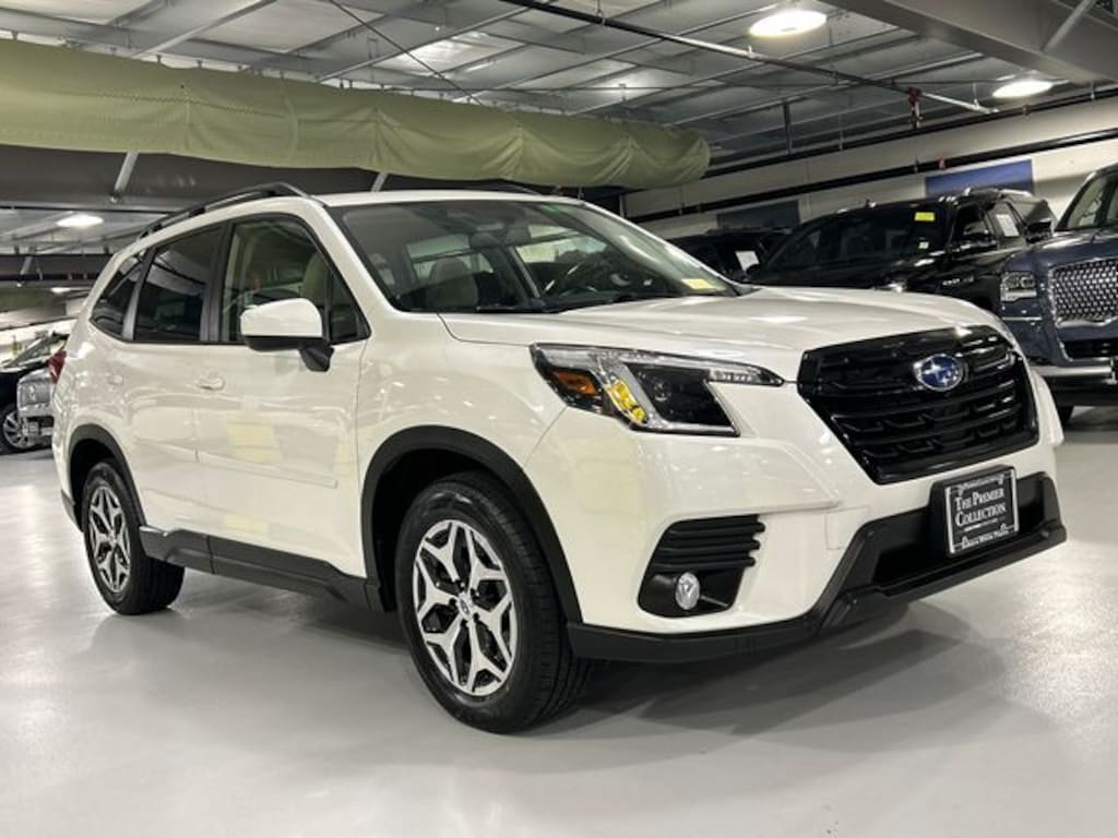 Used 2023 Subaru Forester Premium SUV
