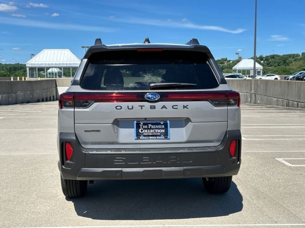 New 2026 Subaru Outback Touring XT SUV