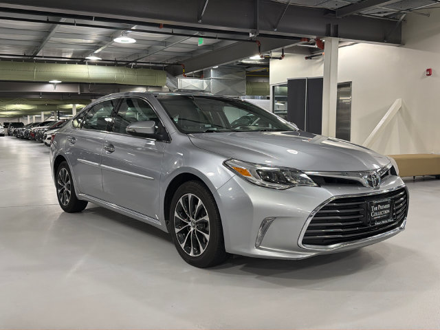 Used 2016 Toyota Avalon XLE Premium Sedan