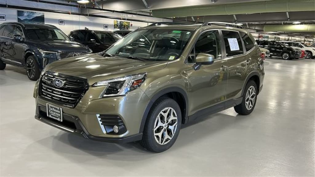 Used 2023 Subaru Forester Premium SUV
